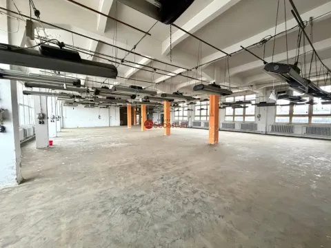 Pronájem kanceláře, Pelhřimov, Křemešnická, 1000 m2