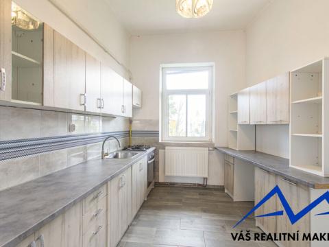 Prodej bytu 2+1, Český Těšín, Ostravská, 75 m2