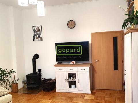 Pronájem bytu 2+1, Karlovy Vary, náměstí Dr. M. Horákové, 59 m2