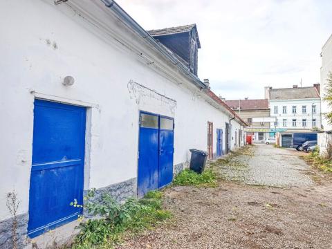 Pronájem skladu, Pardubice - Zelené Předměstí, Jana Palacha, 211 m2