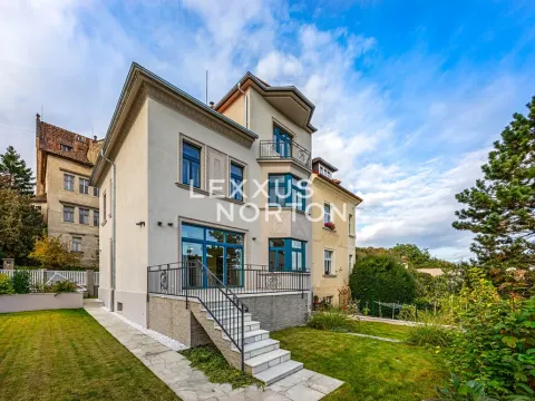 Prodej vily, Praha - Smíchov, Tichá, 340 m2