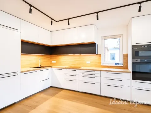 Pronájem rodinného domu, Horoušany, Kubišova, 120 m2