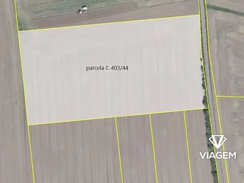 Prodej podílu pole, Veleň, 814 m2