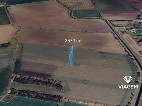 Prodej podílu pole, Žalkovice, 557 m2