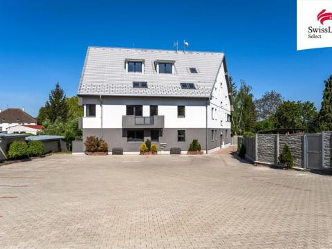 Prodej činžovního domu, Břežany II, 804 m2