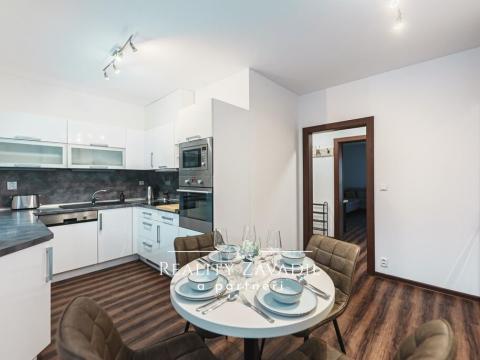 Pronájem bytu 3+1, Pardubice, V Ráji, 90 m2