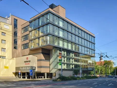 Pronájem garážového stání, Brno, Moravské náměstí, 10 m2