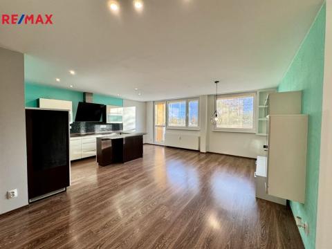 Pronájem bytu 4+kk, Dobříš, K Vodárně, 90 m2