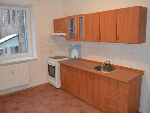 Pronájem bytu 1+1, Plzeň, Sladkovského, 42 m2