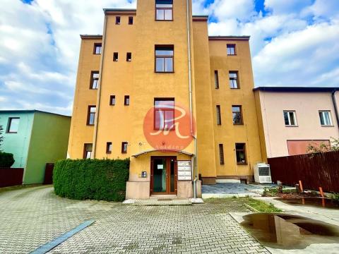 Pronájem kanceláře, Ostrava, Kutuzovova, 78 m2