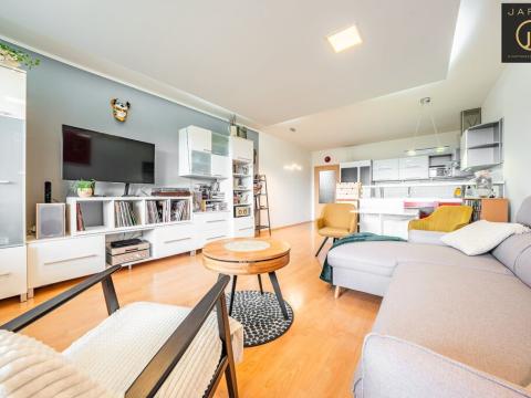 Pronájem bytu 3+kk, Praha - Modřany, Semická, 86 m2