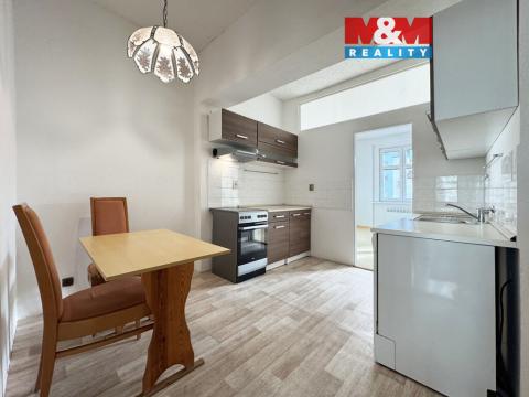 Prodej bytu 2+1, Karlovy Vary, Sokolovská, 56 m2