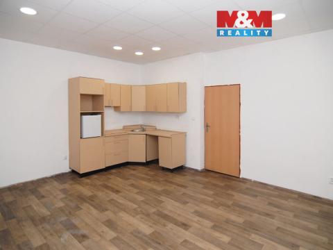 Pronájem bytu 1+kk, Ostrava - Přívoz, Chopinova, 31 m2