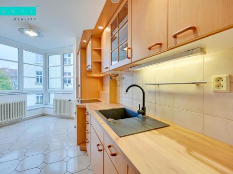 Pronájem bytu 3+1, Olomouc, Bezručova, 89 m2