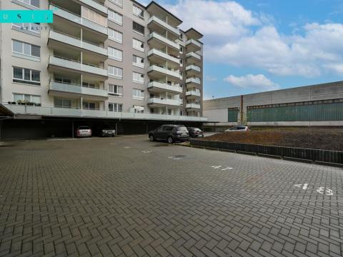 Pronájem garážového stání, Olomouc - Povel, Janského, 12 m2