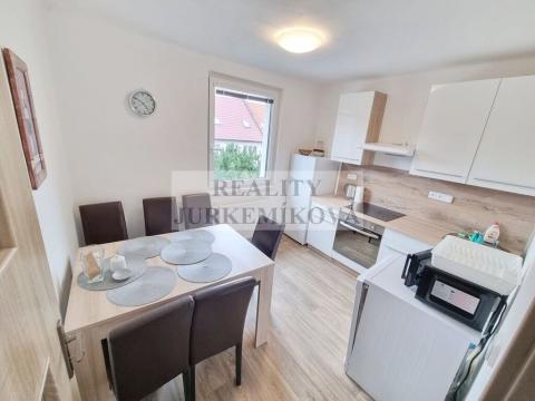 Prodej rodinného domu, Černá v Pošumaví, 200 m2