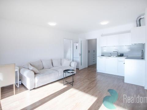 Pronájem bytu 2+kk, Praha - Chodov, Bachova, 57 m2