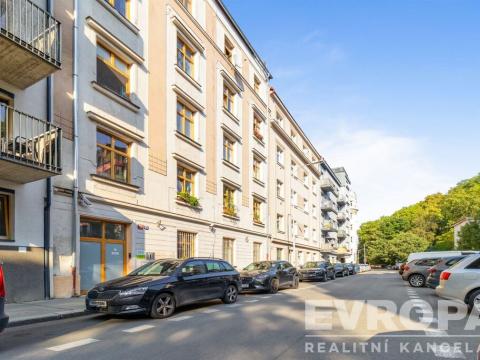 Pronájem bytu 2+1, Praha - Košíře, Pod Kavalírkou, 41 m2