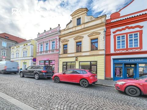 Prodej rodinného domu, Kolín, Pražská, 241 m2