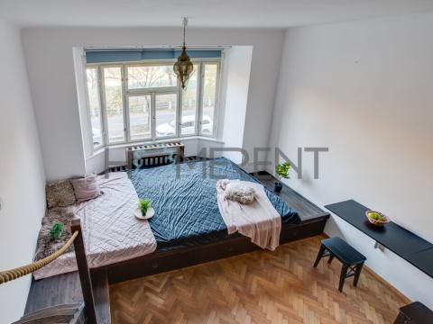 Pronájem bytu 1+kk, Praha - Nusle, Sekaninova, 35 m2