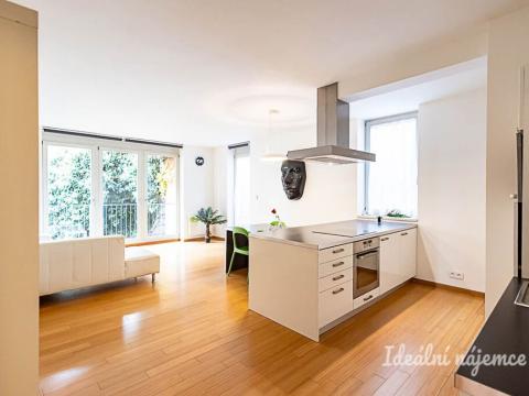 Pronájem bytu 4+kk, Praha - Vysočany, Na vysočanských vinicích, 118 m2