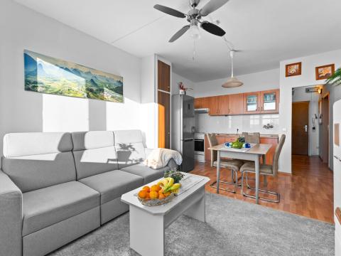 Prodej bytu 2+kk, Hradec Králové - Třebeš, třída Edvarda Beneše, 47 m2