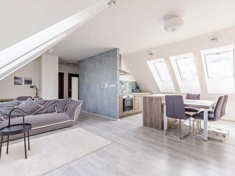 Pronájem bytu 2+kk, Brno - Ivanovice, Příjezdová, 75 m2