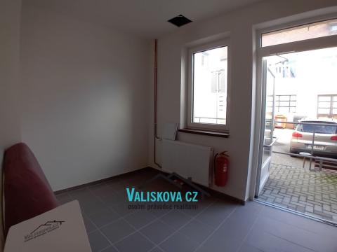 Pronájem obchodního prostoru, Kroměříž, Bílanská, 45 m2