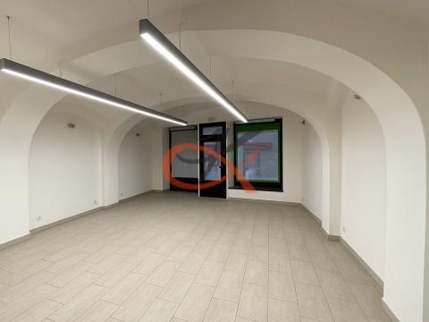 Pronájem obchodního prostoru, Valašské Meziříčí, Mostní, 49 m2