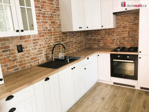 Pronájem bytu 2+kk, Frenštát pod Radhoštěm, Školská čtvrť, 53 m2