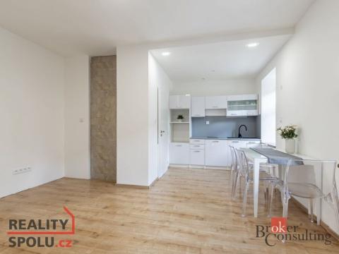 Prodej rodinného domu, Lomnice, Poštovská, 60 m2
