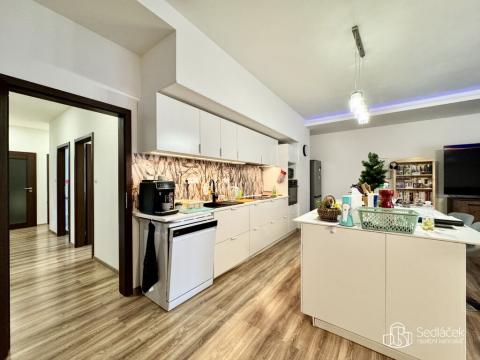 Pronájem bytu 4+kk, Sokolov, Boženy Němcové, 92 m2
