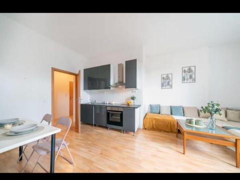 Pronájem bytu 2+kk, Praha - Žižkov, Husinecká, 48 m2
