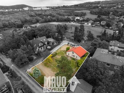 Prodej pozemku pro bydlení, Praha - Lipence, U žlábku, 972 m2