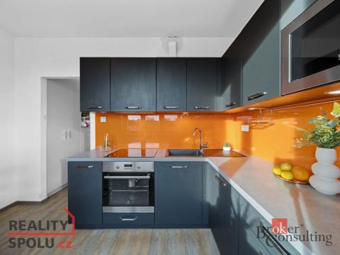 Prodej bytu 2+1, Pardubice - Zelené Předměstí, Devotyho, 55 m2