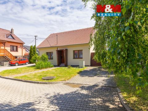 Prodej rodinného domu, Šumice, 263 m2