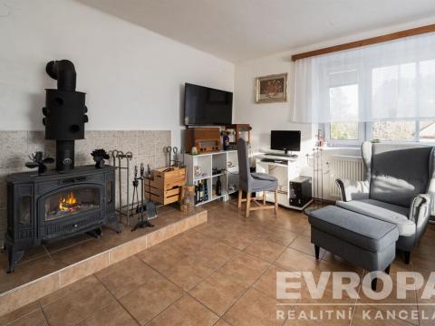 Prodej bytu 2+1, Stará Paka - Karlov, 63 m2