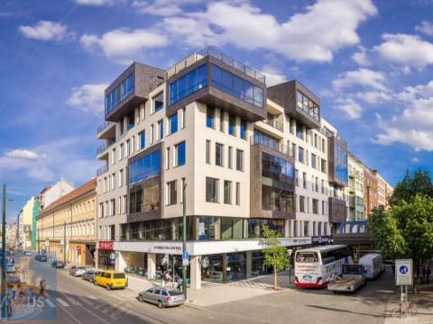 Pronájem kanceláře, Praha - Karlín, Sokolovská, 150 m2