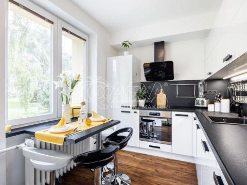 Prodej bytu 3+1, Praha, 75 m2