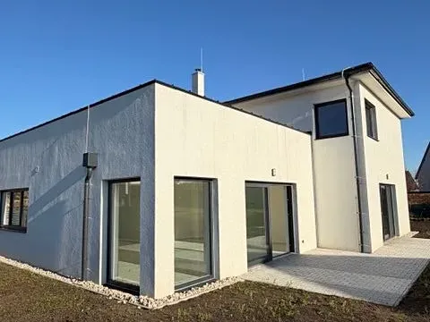 Prodej vily, Sulice, Na Okruhu, 365 m2