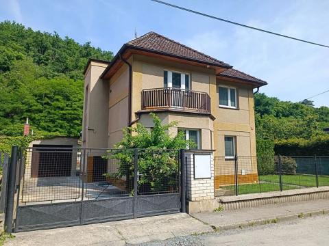 Prodej rodinného domu, Měchenice, M. J. Hurta, 230 m2