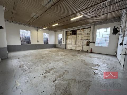 Pronájem výrobních prostor, Světlá nad Sázavou, V Polích, 148 m2