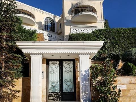 Prodej vily, East Attica Regional Unit,Řecko, 1285 m2