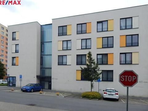 Pronájem bytu 3+kk, Kladno, Benediktínská, 78 m2