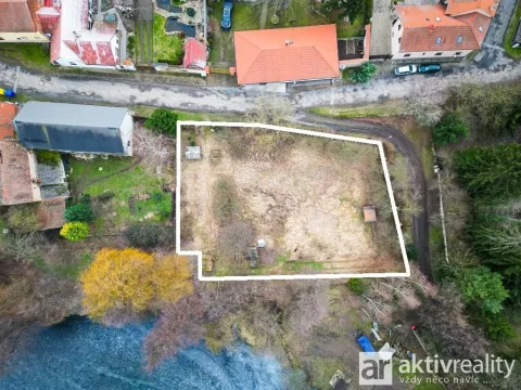 Prodej pozemku pro bydlení, Hostín u Vojkovic, 1755 m2