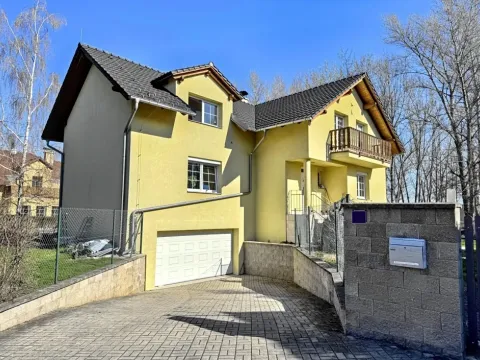 Pronájem rodinného domu, Průhonice, 260 m2