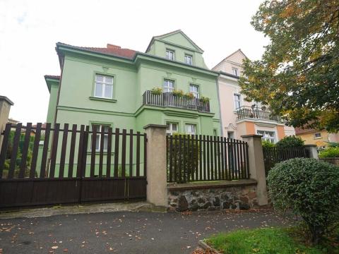 Pronájem bytu 2+kk, Teplice, Heydukova, 50 m2