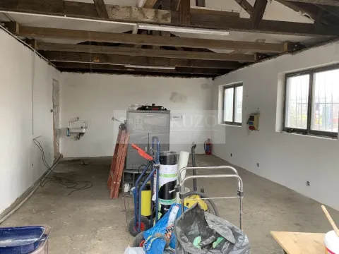 Pronájem skladu, Praha, U vinných sklepů, 35 m2
