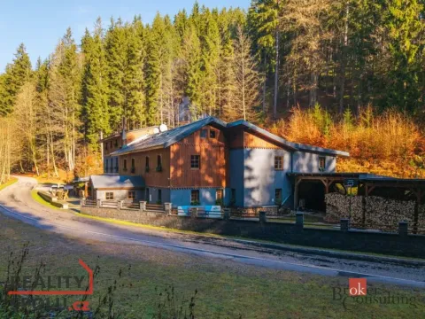 Prodej ubytování, Strážné, 650 m2