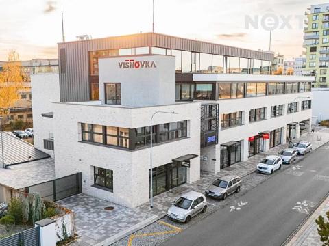 Pronájem obchodního prostoru, Pardubice, Na Spravedlnosti, 110 m2